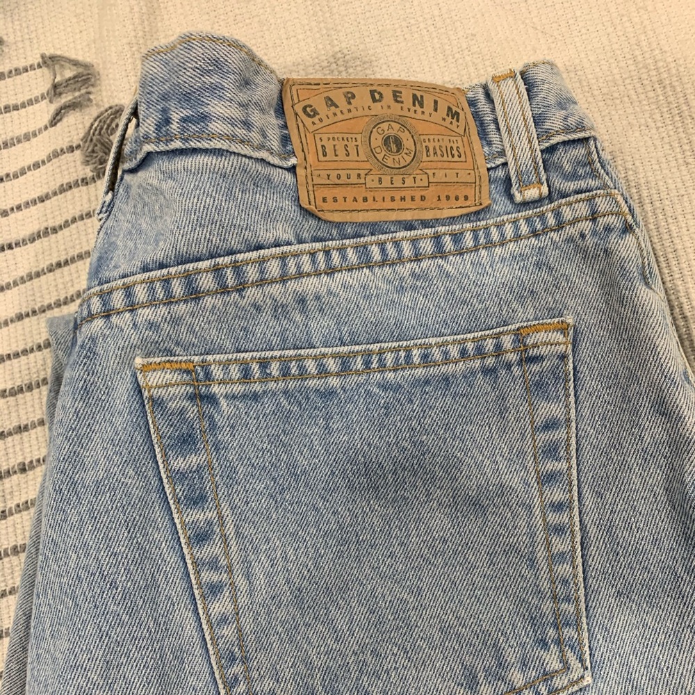VINTAGE GAP MOM JEANS HIGH WAISTED